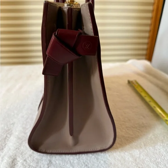 Louis Vuitton Monogram Cuir Plume Very Tote MM Mastic Raisin - Picture 10 of 12